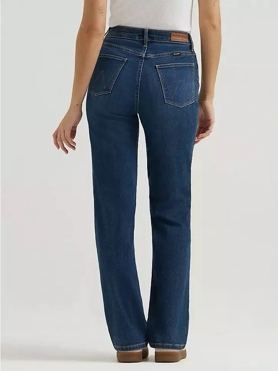Wrangler Women’s High Rise True Straight Jeans - Picture 5 of 5